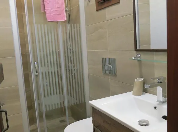 Assos Batik Iskele Bed & Breakfast